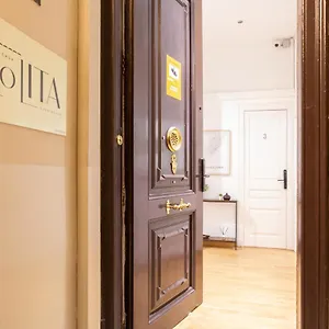 https://casa-lolita.topbarcelonahotels.com